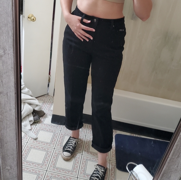 Black Denim Mom Jeans - Picture 6 of 10